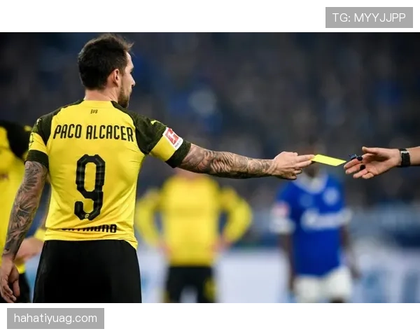 脱衣庆祝为何会被判黄牌？足球规则全解析